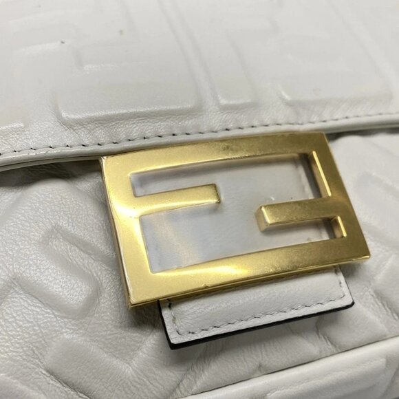 Auth FENDI Mama Bucke White Leather - Handbag - Picture 13 of 16